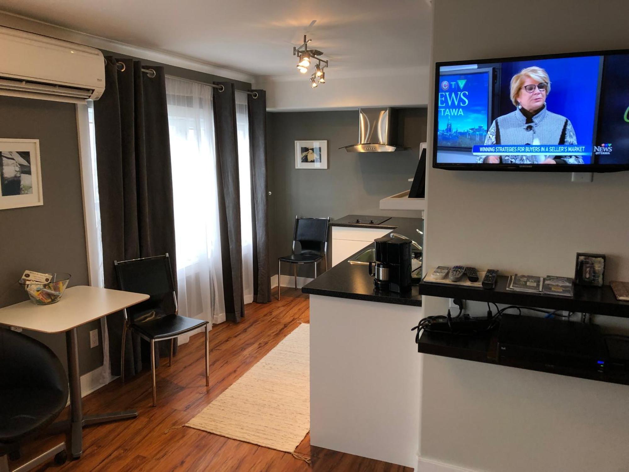 Merrickville Guest Suites Exterior photo